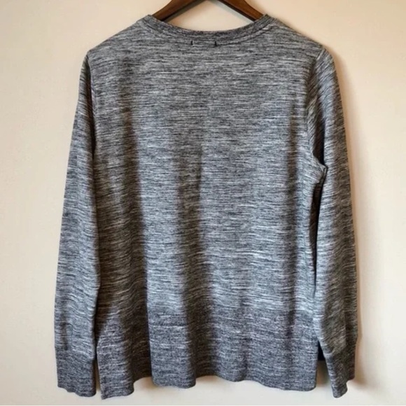 L.L. Bean Athleisure Soft Stretchy Relaxed Long Sleeve Comfy Sweatshirt Top Grey - Picture 8 of 12